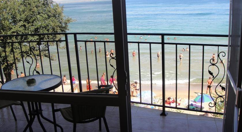 Villa Lazuren Bryag 2 Černomorec Quarto foto