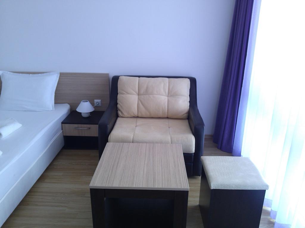 Villa Lazuren Bryag 2 Černomorec Quarto foto